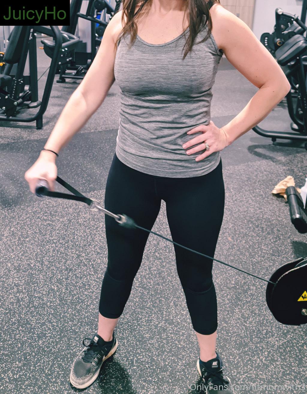 fitmomwith3 feet