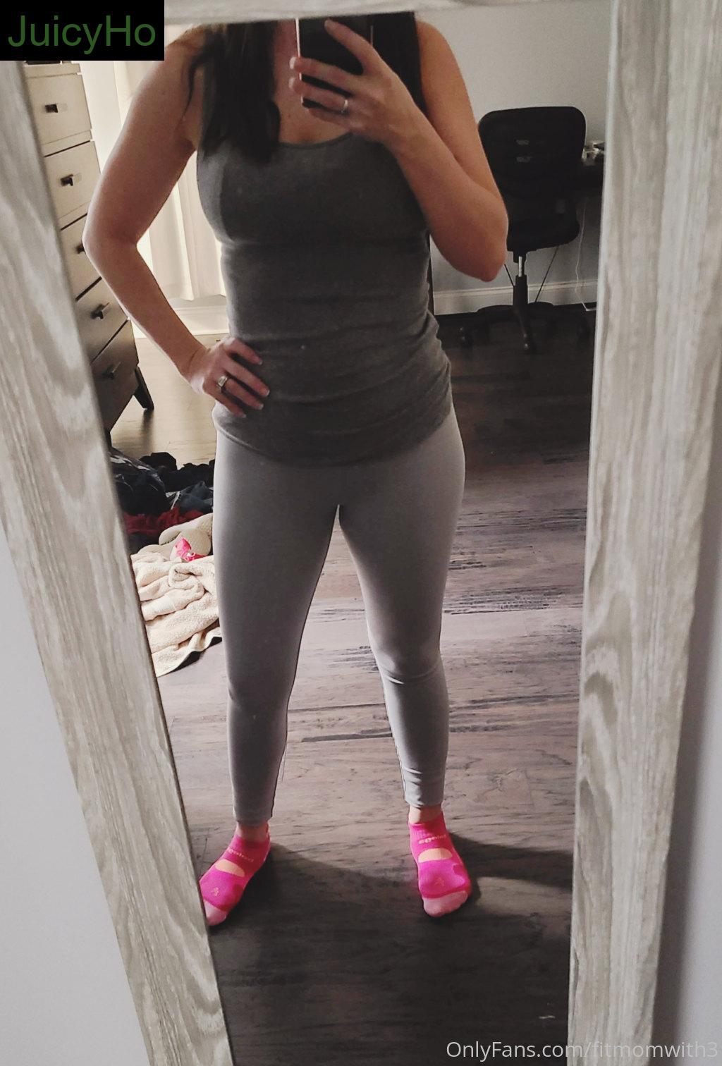 fitmomwith3 feet