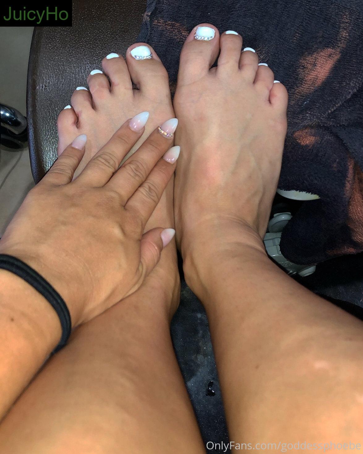 goddessphoebe feet