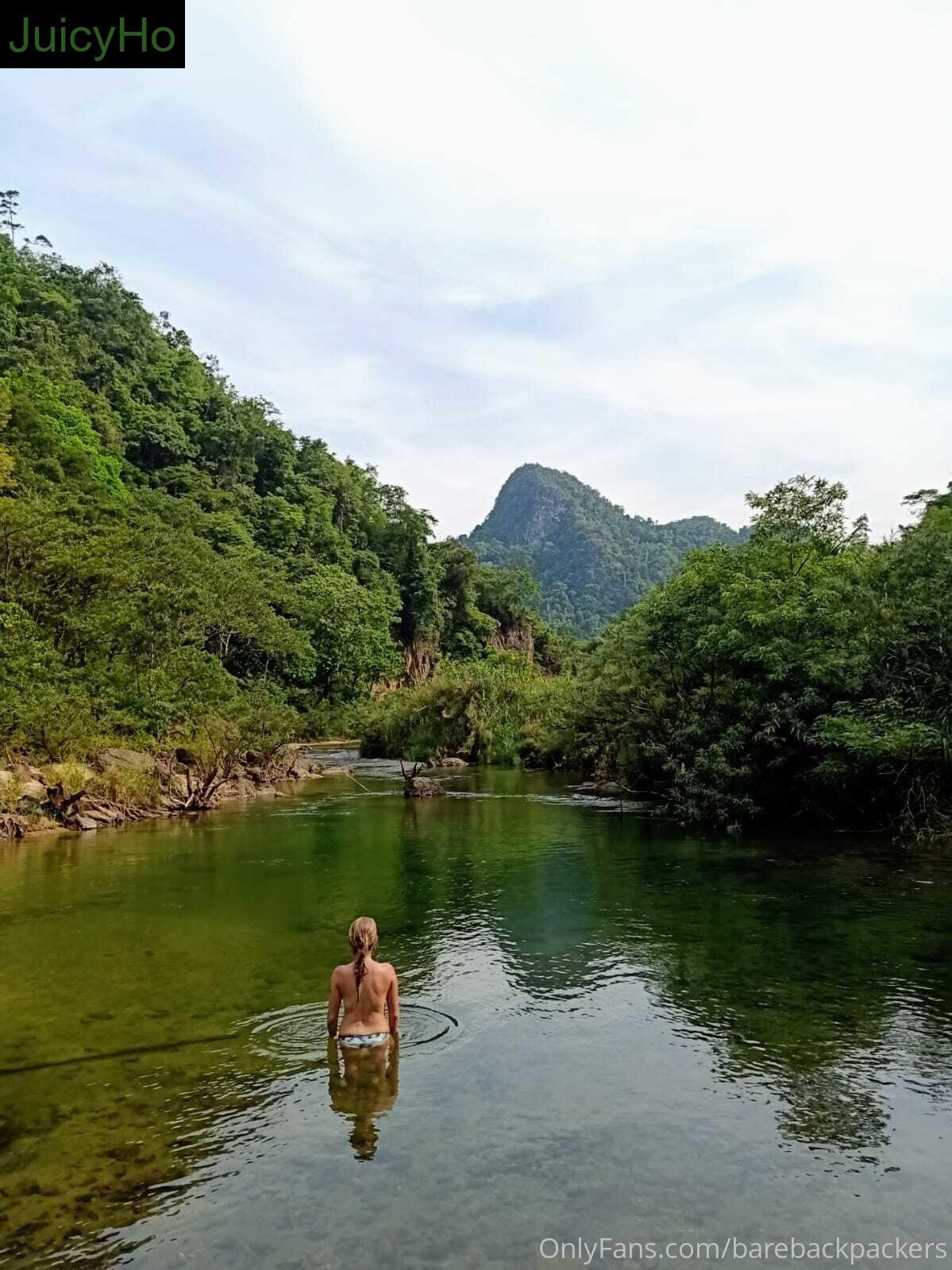 barebackpackers feet