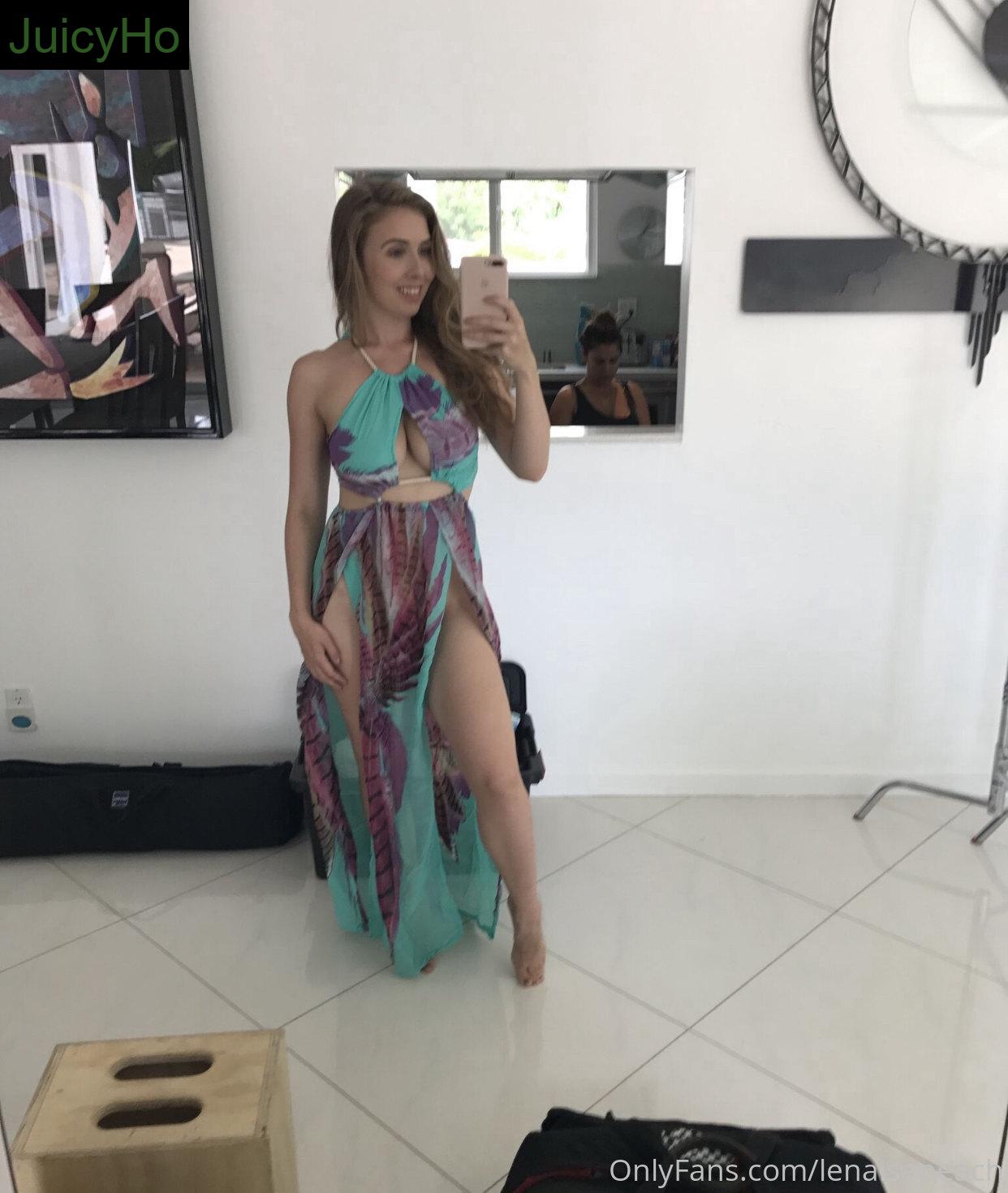 lenaisapeach feet