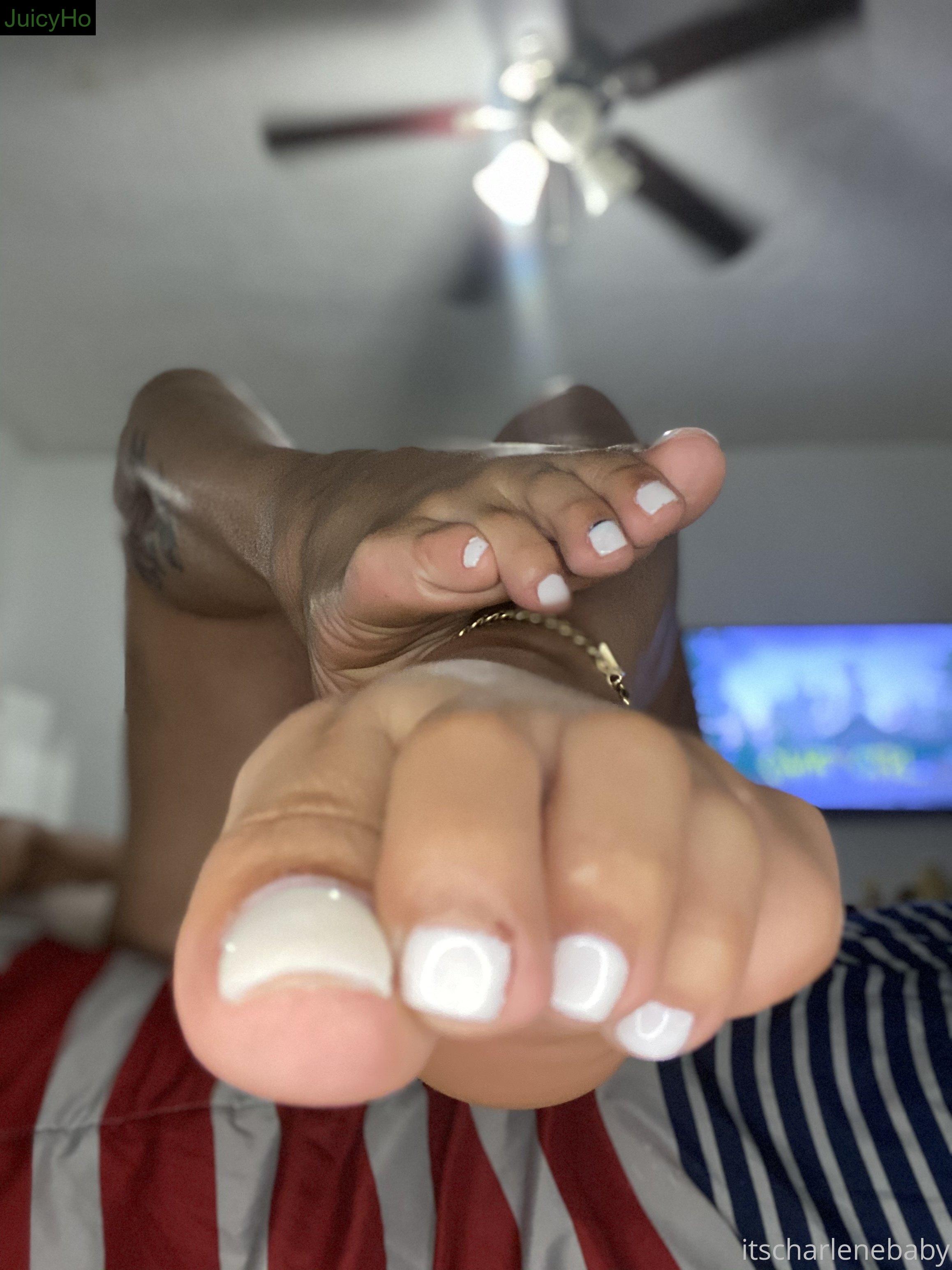 itscharlenebaby feet