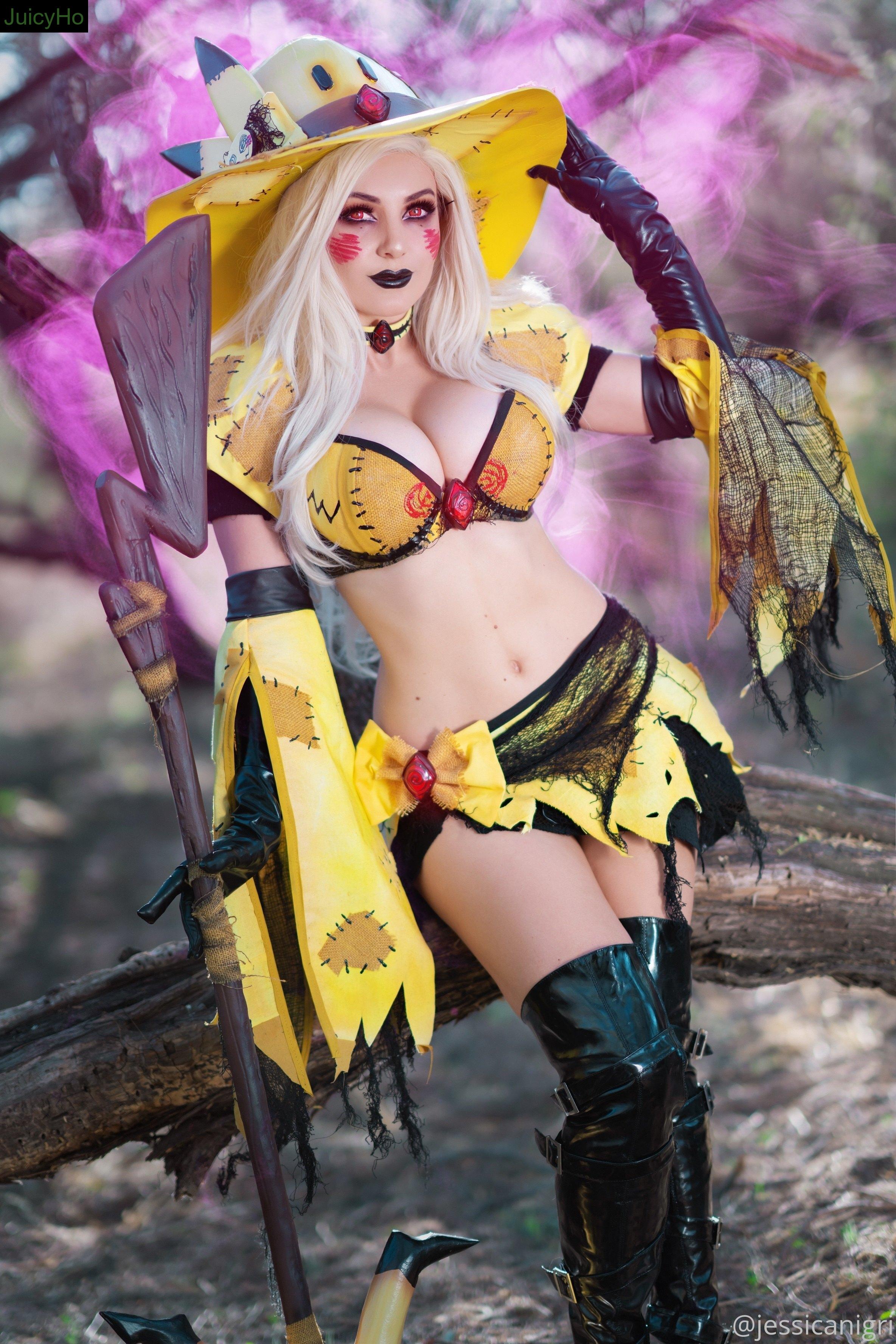 jessicanigri feet