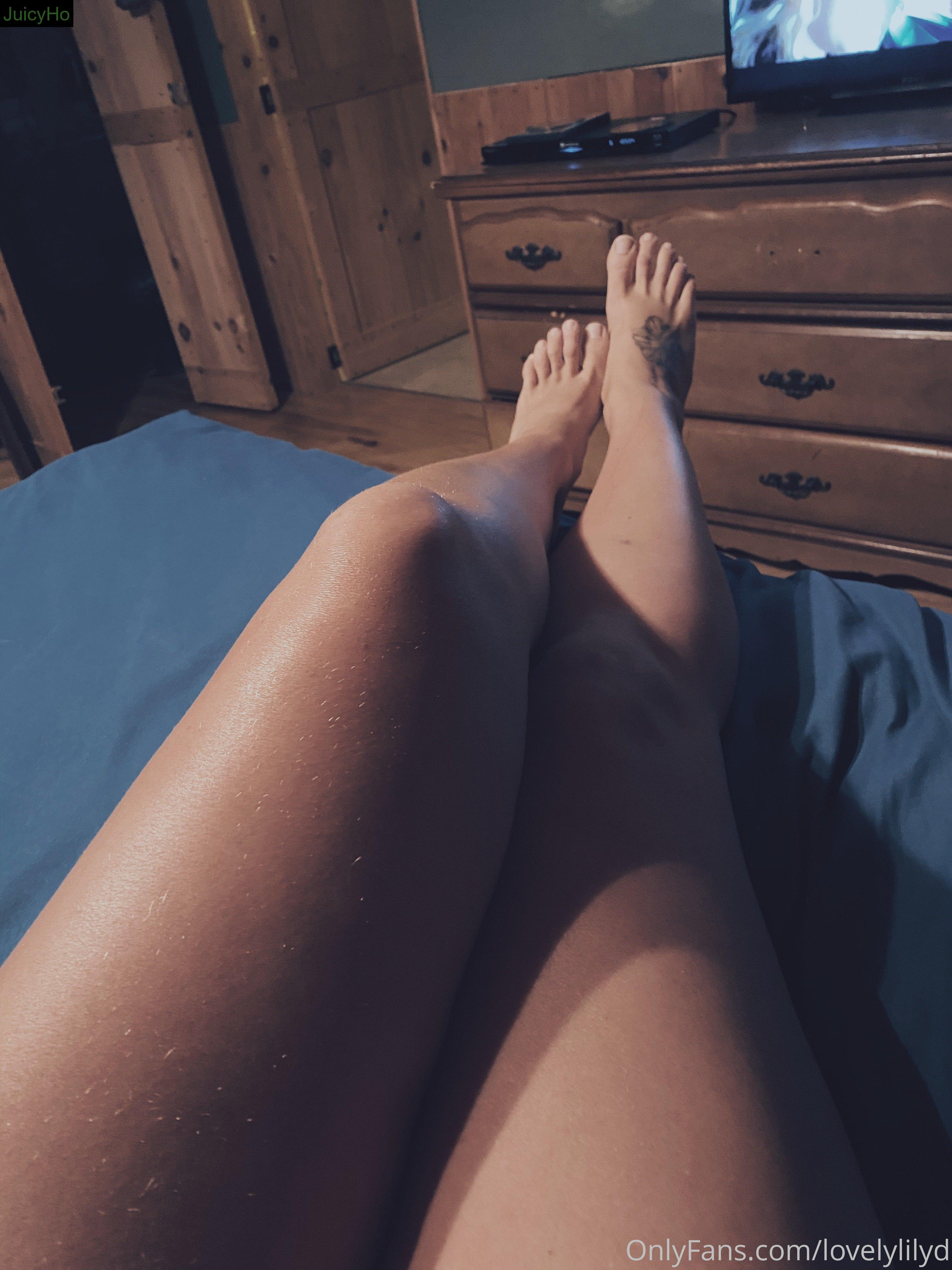 lovelylilyd feet