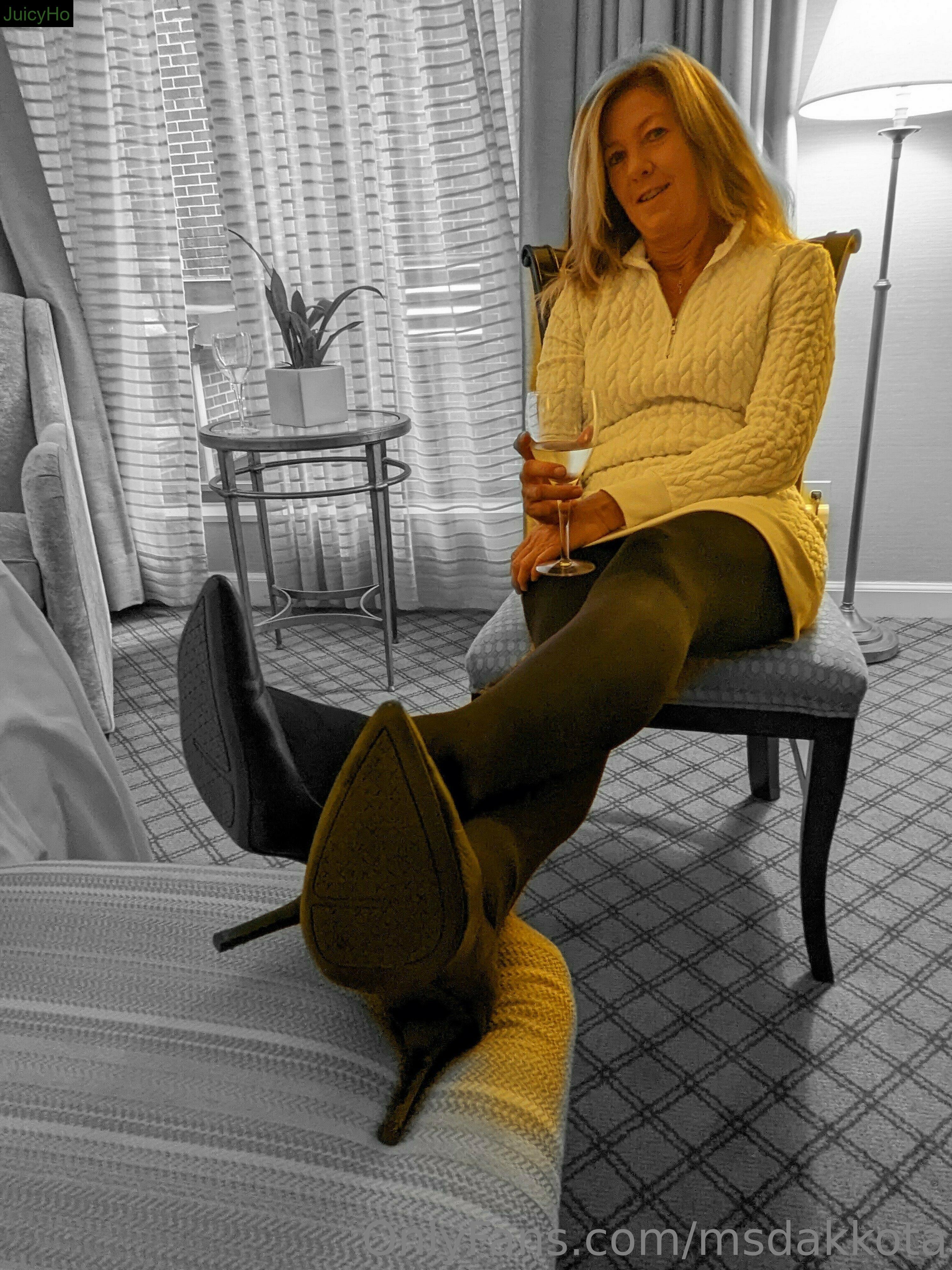 msdakkota feet