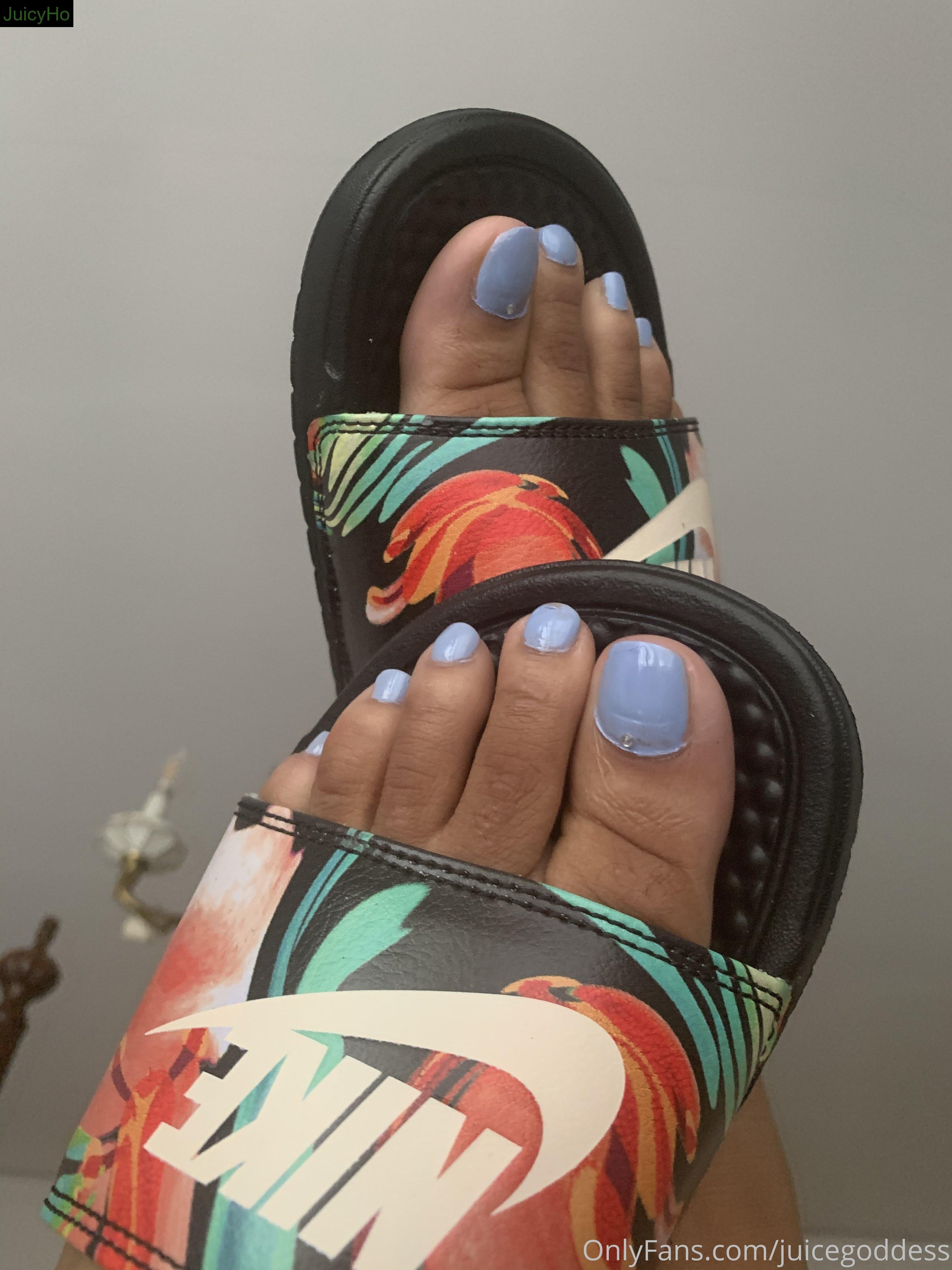 jezebeljuice feet