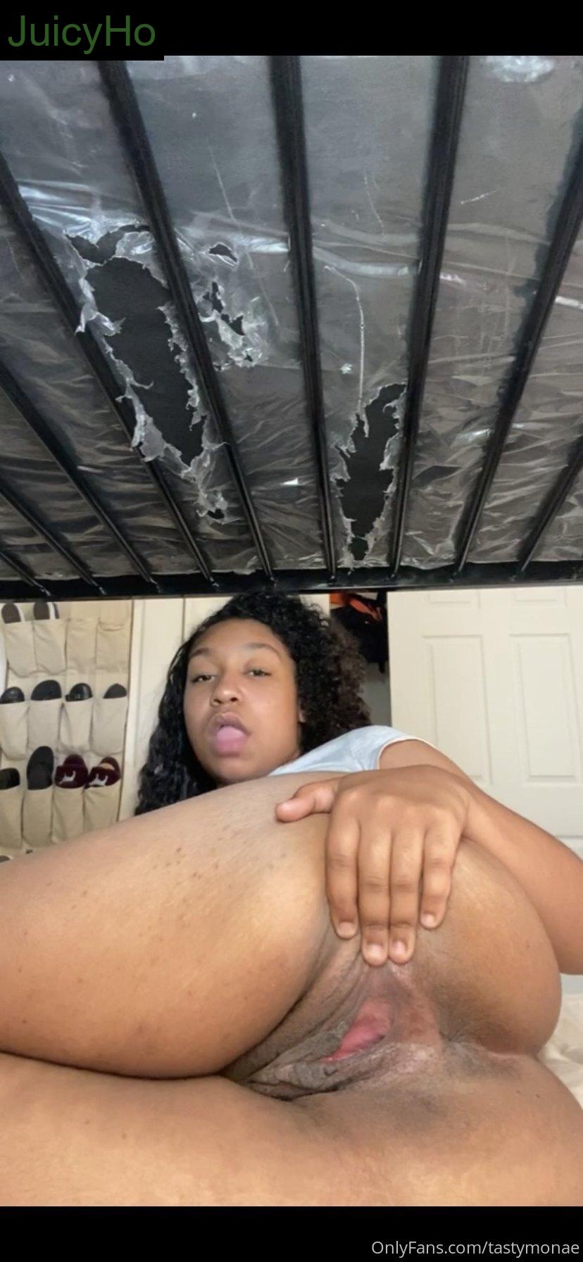 tastymonae feet